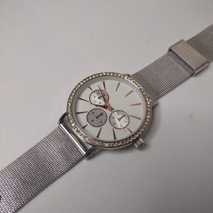 Silver Tone Metal Band Watch